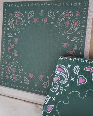 LE CANEVAS - NEEDLEPOINT